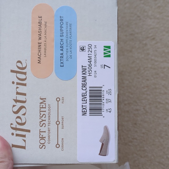 NWB Slip-on Loafer - Picture 3 of 7